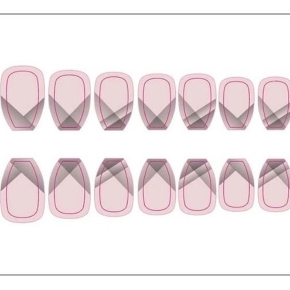 24 piece Nude French Tip Coffin Shape Press on Nails - Picture 4 of 11